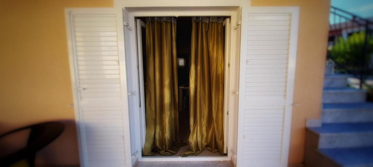 Apartmani Tomislav Krk Town Luaran gambar